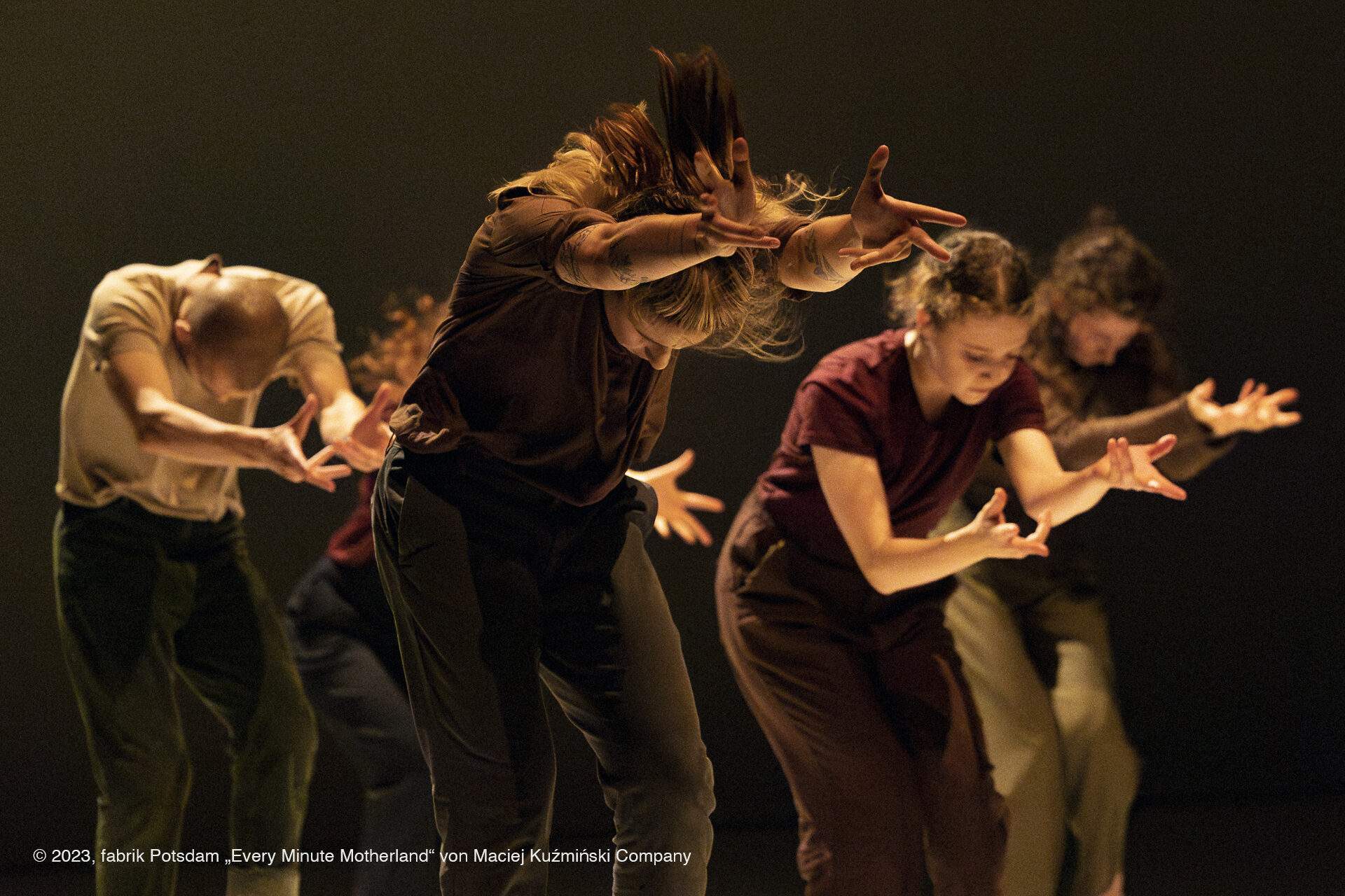 Every Minute Motherland - Maciej Kuźmiński Company